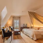 Romantik Walhalla Hotel 4*