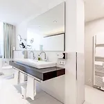 Romantik Walhalla Hotel 4*