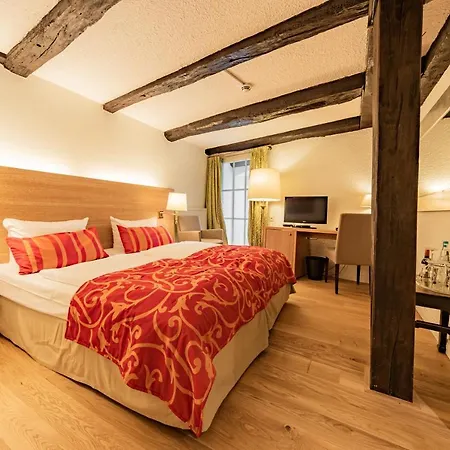 Romantik Walhalla أوسنابروك