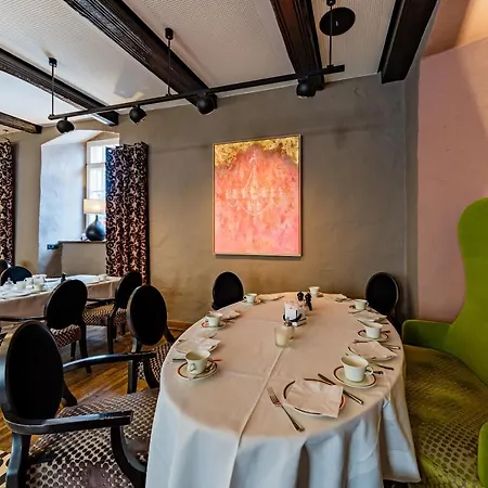 فندق Romantik Walhalla أوسنابروك