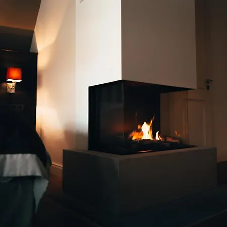 Hotel Romantik Walhalla 4*