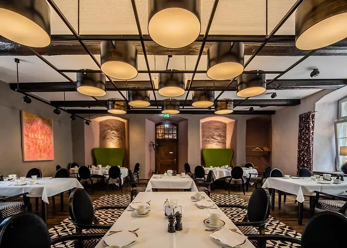 Отель Romantik Walhalla Оснабрюк